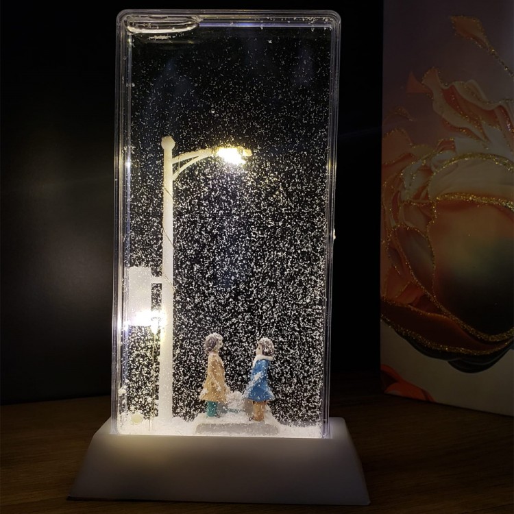 Romantic Valentine Design Street Lamp Snow Globe