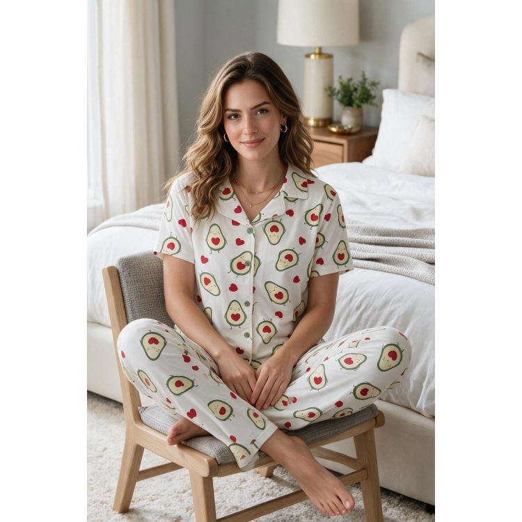 Avokado Desenli Kısa Kollu Gömlek Yaka Milan Kumaş Kadın Pijama Takımı