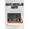 USB, AUX ve SD kart girişleri ile müzik dinleme deneyiminizi en üst seviyeye çıkaran bu model, sevdiğiniz şarkıları farklı kaynaklardan kolayca çalmanıza olanak tanır. USB girişi sayesinde flash bellekten müzik dosyalarınızı dinleyebilir, AUX bağlantısı i
