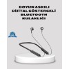 Yenilikçi dokunmatik kontrol paneli sayesinde cihazınızı yalnızca parmak uçlarınızla yönetin.Müzik değiştirme, arama yanıtlama veya sonlandırma gibi işlemler artık tek dokunuşla yapılabilir.Modern, şık ve ergonomik tasarımıyla kulağa tam oturur ve uzun sü