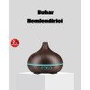Evinizde veya ofisinizde ferah bir atmosfer yaratmanın en doğal yolu: 550 ml Büyük Su Hazneli Ultrasonik Nemlendirici ve Aromaterapi Difüzörü!Geniş haznesi sayesinde güçlü modda 8-10 saat, zayıf modda ise 12-16 saat kesintisiz çalışır.Cihaz, ultrasonik at