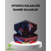 Kablosuz teknolojinin sunduğu özgürlüğü şık bir tasarımla bir araya getiren bu Bluetooth kulaklık, performans ve konfor odaklı bir kullanım sunar. Bluetooth 5.0 teknolojisi sayesinde cihazlarla hızlı ve güçlü bir bağlantı kurar, 10 metreye kadar kararlılı