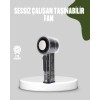 Bu taşınabilir dijital ekranlı fan, sıcak yaz günlerinde serinliğinizi her an yanınıza taşımanızı sağlar. 100 farklı hız kademesi ile ihtiyacınıza uygun hassas hava akışını ayarlayabilir, dijital ekran sayesinde seçtiğiniz seviyeyi anlık olarak takip edeb