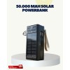 Taşınabilir güneş panelli powerbank, modern yaşamın vazgeçilmez ihtiyaçlarından biri olan mobil enerjiyi her an yanınızda taşımanızı sağlar. Orta seviye kapasitesi ile günlük kullanımda yeterli güç sunarken, seyahatlerde de kullanıcıyı yarı yolda bırakmaz