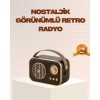 Klasik tasarımıyla geçmişin büyüsünü yeniden yaşatan bu retro radyo, hem nostaljik hem de modern bir müzik deneyimi sunar. Zarif görünümü ve detaylı işçiliğiyle evinizin, ofisinizin veya kafenizin dekorasyonuna sıcak bir dokunuş katar.Bluetooth bağlantı ö