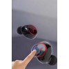 Müzik ve çağrı deneyimlerinizi üst seviyeye taşıyan Bluetooth Kulaklık, şık tasarımı ve çarpıcı özellikleriyle günlük kullanım için idealdir. Kablosuz tasarımı sayesinde hareket özgürlüğünüzü artırır, gürültü önleme teknolojisi ise dış sesleri engelleyere