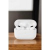 Bu kablosuz Bluetooth kulaklık, müzik dinlerken ve telefon görüşmeleri yaparken en yüksek kaliteyi arayanlar için tasarlandı. Gürültü engelleme özelliği sayesinde, dışarıdaki rahatsız edici sesleri filtreler ve sadece müziğinizin ya da konuşmalarınızın ta