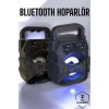 Bu Bluetooth hoparlör, 3 inç hoparlör sürücü büyüklüğü ve yüksek ses çıkış gücü sayesinde her ortamda etkileyici bir ses deneyimi sunar. Müzik, film veya video izlerken sesin net ve güçlü bir şekilde yayılmasını sağlayarak, çevrenizdeki herkesin keyifli b