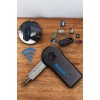 Araç için Bluetooth AUX Müzik ve Telefon Görüşmesi AdaptörüMüziğinizi ve iletişiminizi kolayca yönetin! Bluetooth AUX Araç Kiti, telefonunuzdaki sesleri kablosuz olarak aracınızın ses sistemine aktarmanızı sağlar. Kullanımı son derece basittir: Aux girişi