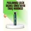 Profesyonel metal gövdeye sahip bu saç kesme makinesi, dayanıklılığı ve şıklığı bir arada sunar. Koyu yeşil mat dokusu ile hem estetik hem de kullanışlı bir tasarıma sahiptir. Paslanmaz çelik kesme başlığı, saç ve sakalı keserken pürüzsüz ve net bir sonuç