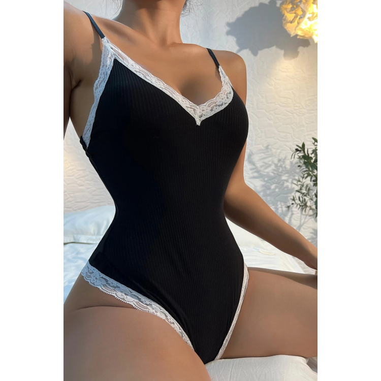 Kadın Beyaz Dantel Işlemeli Siyah Tulum Gecelik H110537