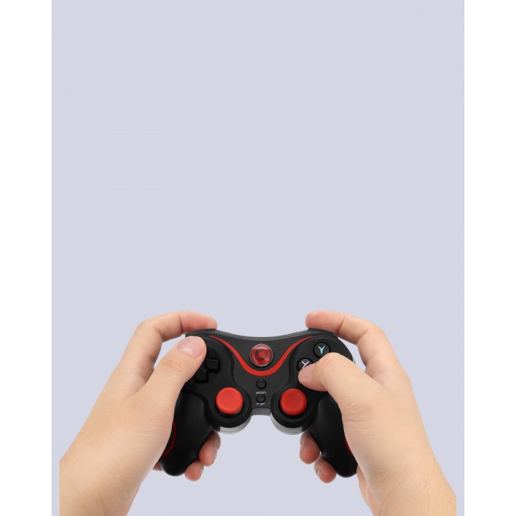 Gelişmiş Kontrol Hassasiyeti Sunan Kablosuz Bluetooth Oyun Kolu