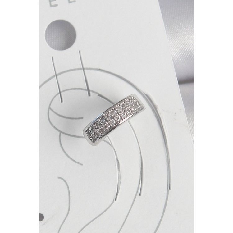 Pirinç Gümüş Renk Zirkon Taşlı Kıkırdak Model Kadın Küpe TJ-BKP10552