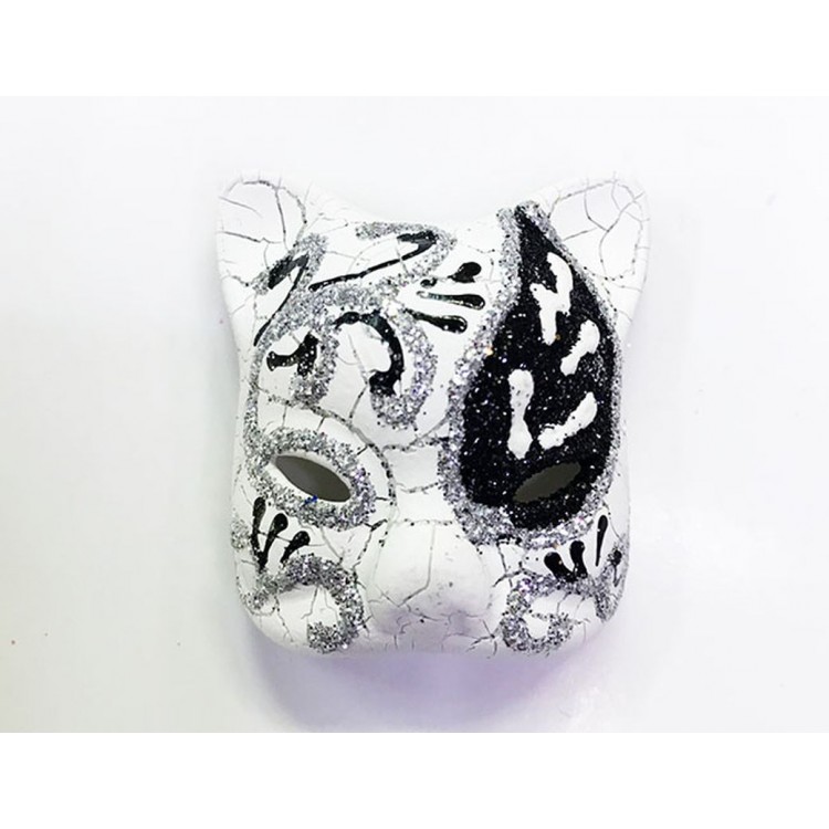 Venetian Cat Made of Black Color Embroidered Ceramic Materialmodel magnet