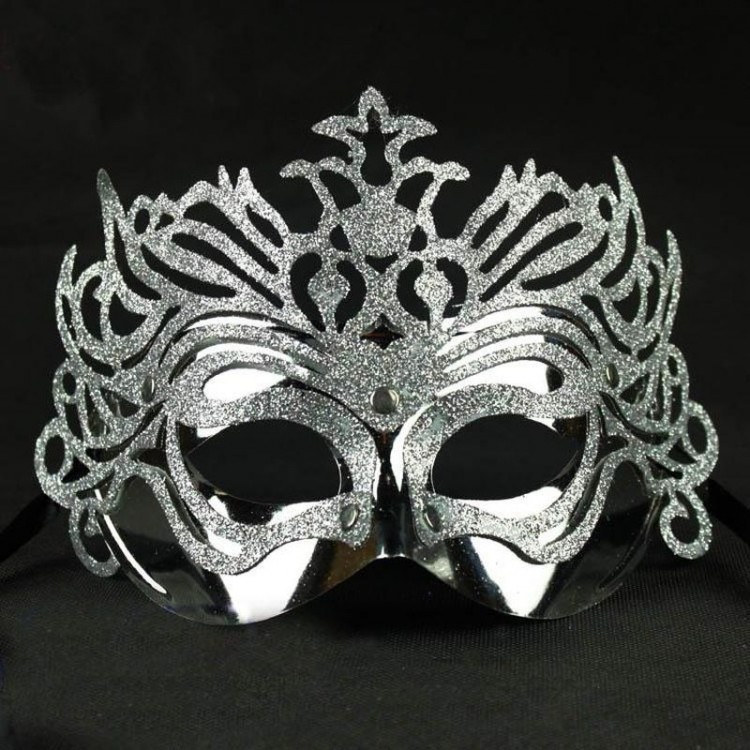 Metalik Gümüş Renk Masquerade Simli Parti Maskesi 23x14 cm