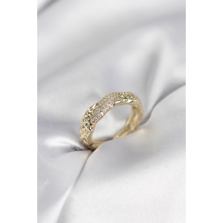 Zirkon Taşlı Puntalı Gold Renk Kadın Yüzük 5886