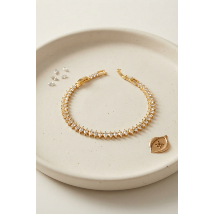 Pirinç Gold Renk Arpa Zirkon Taşlı Su Yolu Kadın Bileklik 5886