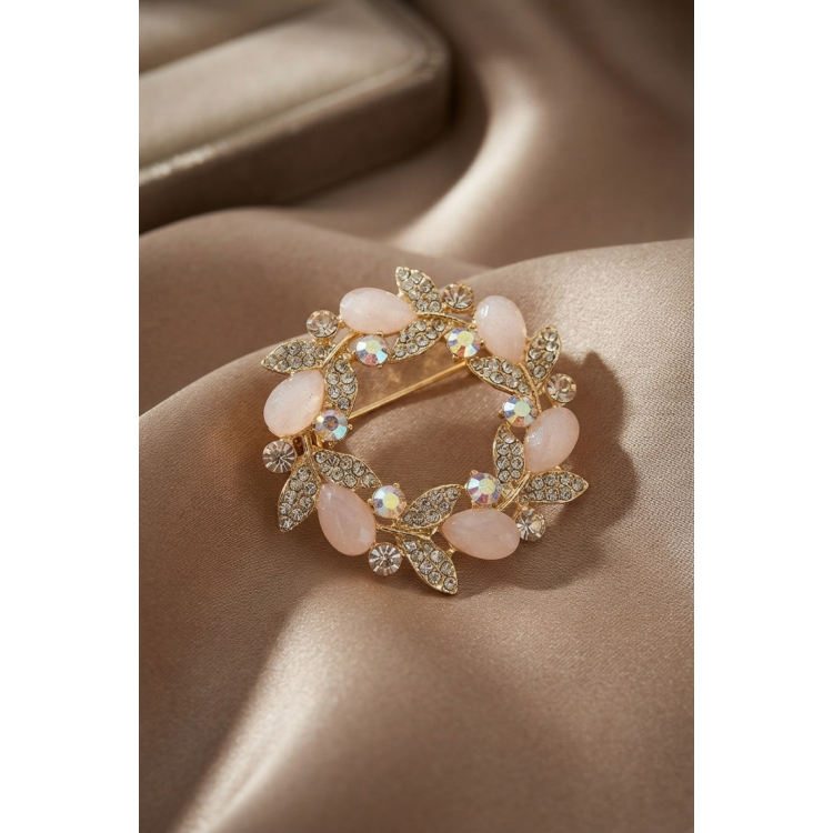 Gold Pembe Detaylı Zirkon Taşlı Broş 5886