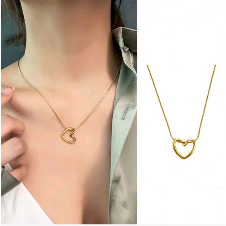 316L Çelik Zincir Gold Renk Kalp Model Kadın Kolye 5886