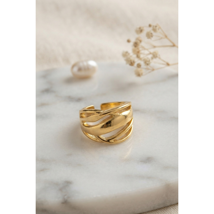Örgü Formlu Geniş Tasarım Gold Renk Yüzük 5886