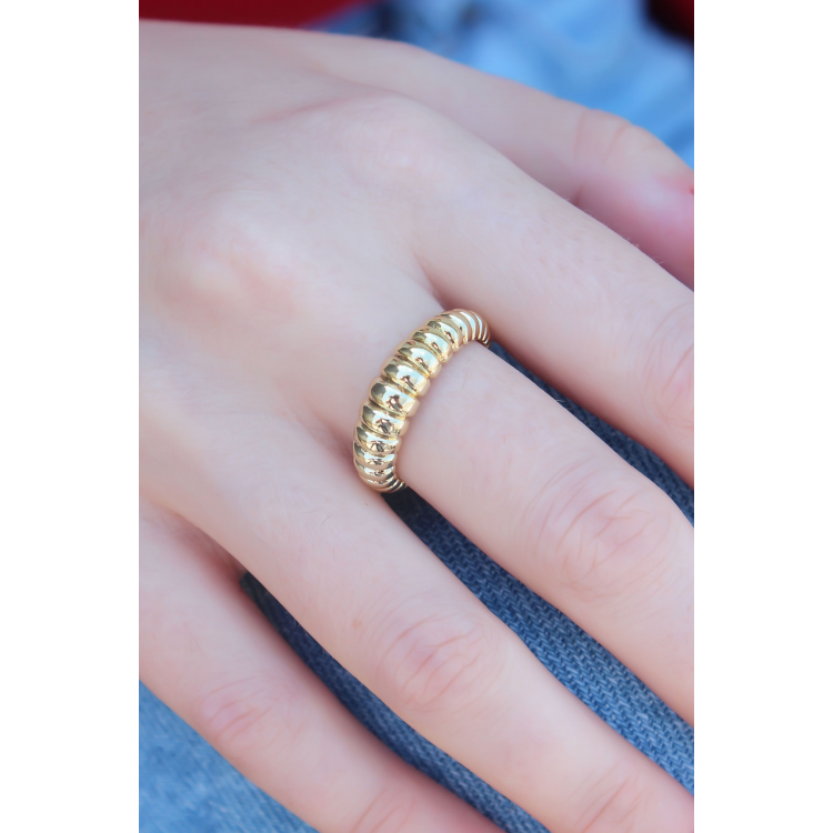 Gold Renk Sarmal Model Kadın Yüzük 5886