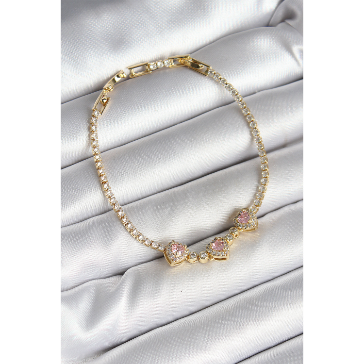 Pirinç Sıralı Pembe Kalp Figürlü Zirkon Taşlı Gold Renk Kadın Bileklik 5886