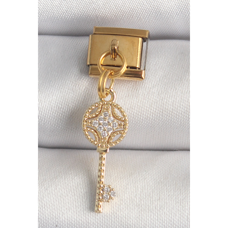 316L Çelik Gold Renk Sallantı Zirkon Taşlı Anahtar Model Nomination Charm 5886