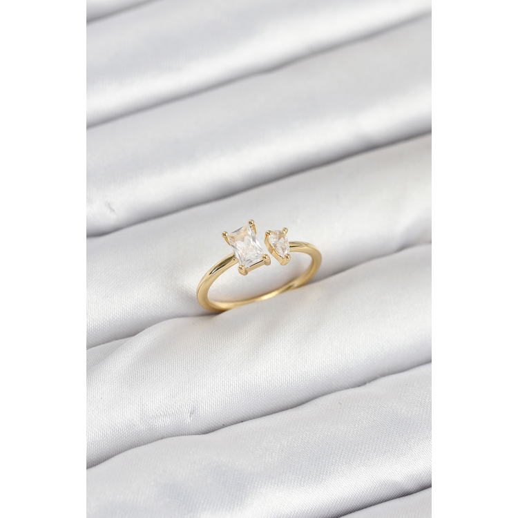 Pirinç Gold Renk Zirkon Taşlı Kadın Yüzük 5886
