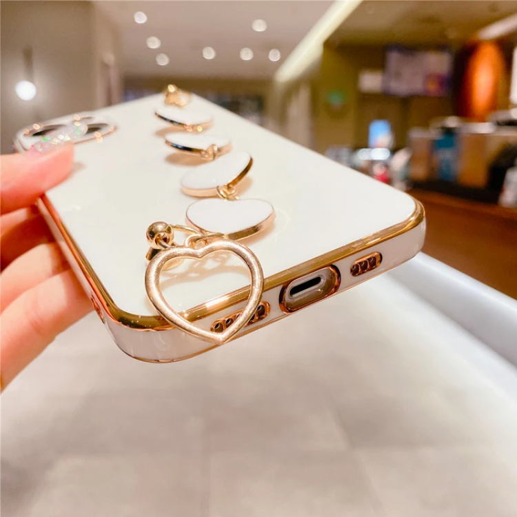 Ally iPhone 13 6.1inç Kılıf Kalp Bileklik Tutuculu Lüx Silikon Askılı Kılıf-(5775)
