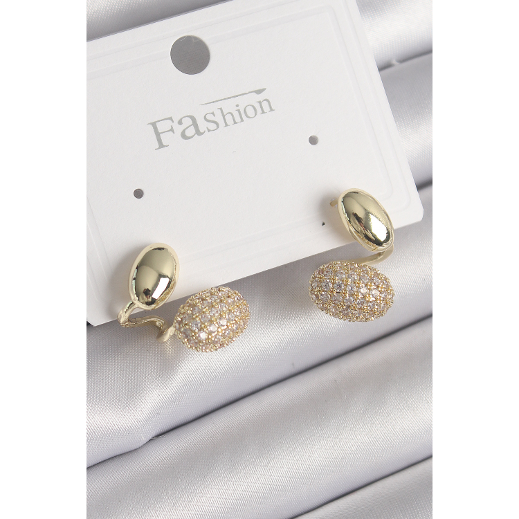 Pirinç Gold Renk Zirkon Taşlı Bombeli Model Kadın Küpe 5886