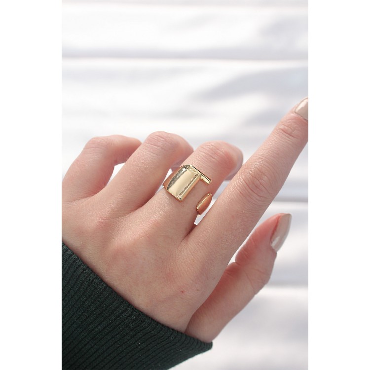 Gold-Tone Adjustable Ring with T Letter - TJ-BYK3158
