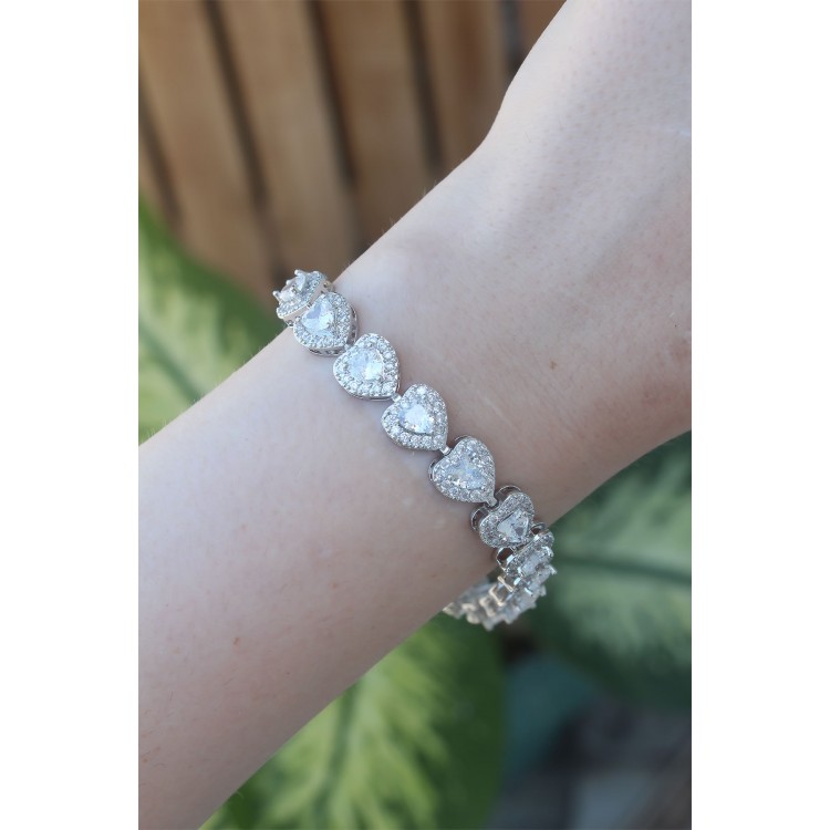VIP Series Brass Zircon Stone Silver Color Heart Model Bracelet - TJ-BB6073