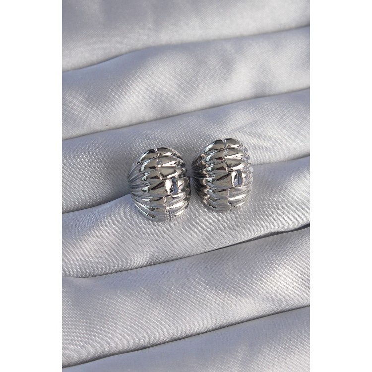 Rice Silver Color Ridged Minimal Curved Design Earrings - TJ-BKP9081 Rice Silver Color Ridged Minimal Curved Design Earrings - TJ-BKP9081