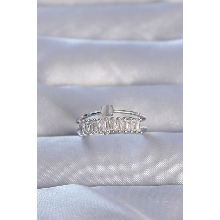 Adjustable Ring with Silver-Colored Zircon Stone Baguette Waterway Design - TJ-BYK3228 Adjustable Ring with Silver-Colored Zircon Stone Baguette Waterway Design - TJ-BYK3228