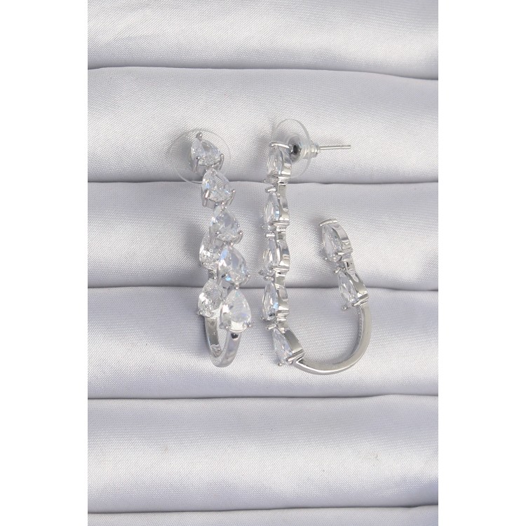 Pirinç Gümüş Renk Damla Zirkon Taş Tasarımlı Küpe - TJ-BKP9197 Pirinç Gümüş Renk Damla Zirkon Taş Tasarımlı Küpe - TJ-BKP9197