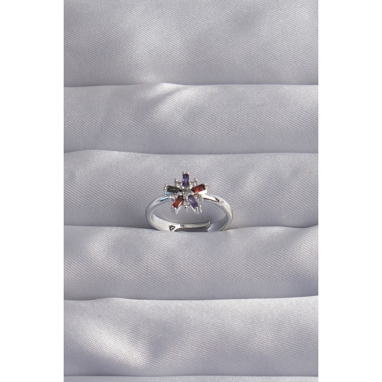 Pirinç Gümüş Renk Renkli Zirkon Taşlı Ayarlamalı Yüzük - TJ-BYK3256 Pirinç Gümüş Renk Renkli Zirkon Taşlı Ayarlamalı Yüzük - TJ-BYK3256