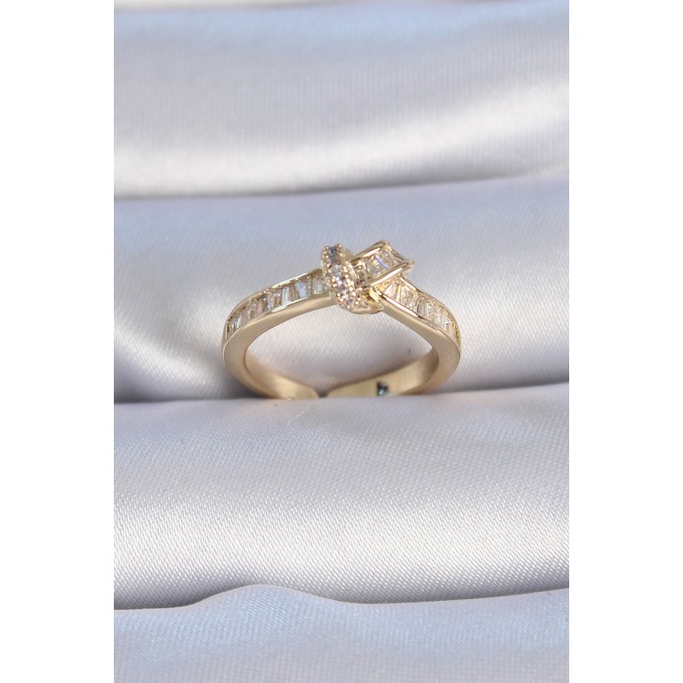 Pirinç Gold Renk Zirkon Taşlı Düğüm Model Kadın Yüzük - TJ-BYK3344 Pirinç Gold Renk Zirkon Taşlı Düğüm Model Kadın Yüzük - TJ-BYK3344