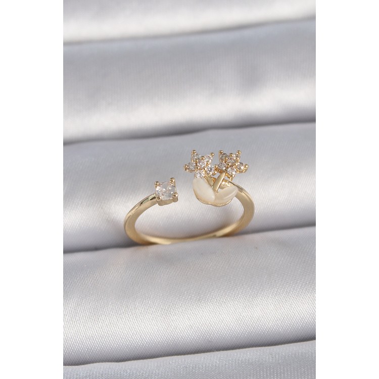 Pirinç Gold Renk Ayarlanabilir Zirkon Taşlı Yıldız Model Kadın Yüzük - TJ-BYK3396 Pirinç Gold Renk Ayarlanabilir Zirkon Taşlı Yıldız Model Kadın Yüzük - TJ-BYK3396