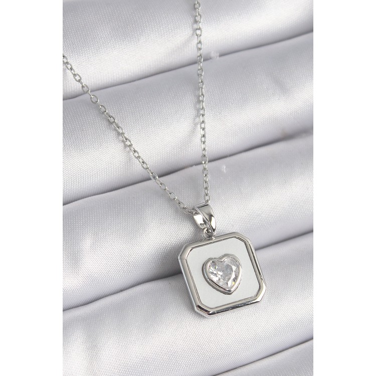 316L Çelik Gümüş Renk Kare Madalyon Kalp Zirkon Taş İşleme Kadın Kolye - TJ-BKO9525 316L Çelik Gümüş Renk Kare Madalyon Kalp Zirkon Taş İşleme Kadın Kolye - TJ-BKO9525