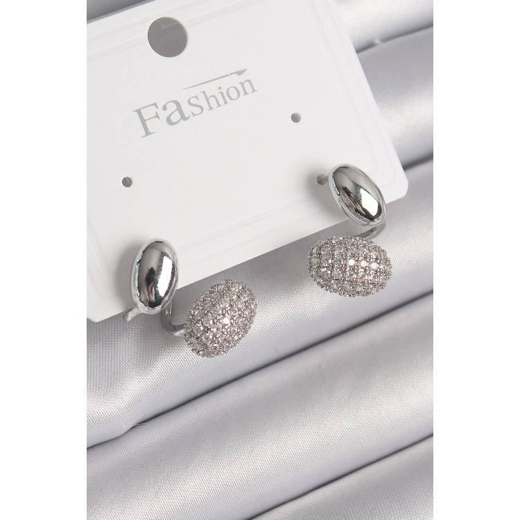 Pirinç Gümüş Renk Zirkon Taşlı Bombeli Model Kadın Küpe - TJ-BKP9753 Pirinç Gümüş Renk Zirkon Taşlı Bombeli Model Kadın Küpe - TJ-BKP9753