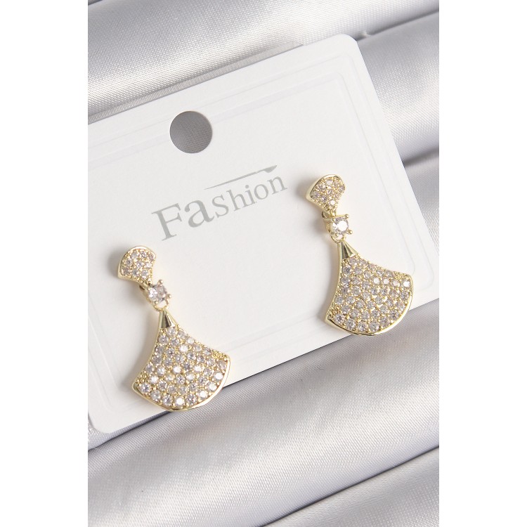 Pirinç Gold Renk Zirkon Taşlı Motif Model Kadın Küpe - TJ-BKP9778