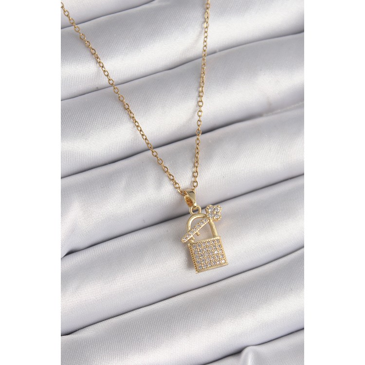 316L Çelik Gold Renk Zincir Zirkon Taşlı Asma Kilit Anahtar Model Kadın Kolye - TJ-BKO9585 316L Çelik Gold Renk Zincir Zirkon Taşlı Asma Kilit Anahtar Model Kadın Kolye - TJ-BKO9585