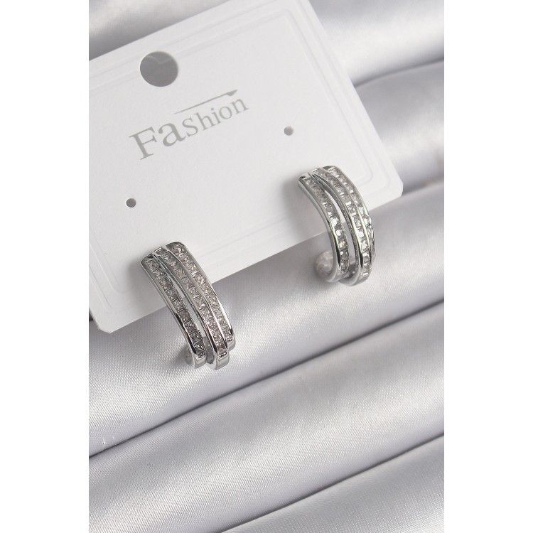 Pirinç Gümüş Renk Zirkon Taşlı Yarım Halka Model Kadın Küpe - TJ-BKP9978