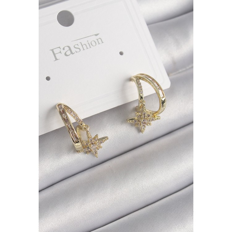 Pirinç Gold Renk Zirkon Taşlı Halka Model Yıldız Detay Kadın Küpe - TJ-BKP9989 Pirinç Gold Renk Zirkon Taşlı Halka Model Yıldız Detay Kadın Küpe - TJ-BKP9989