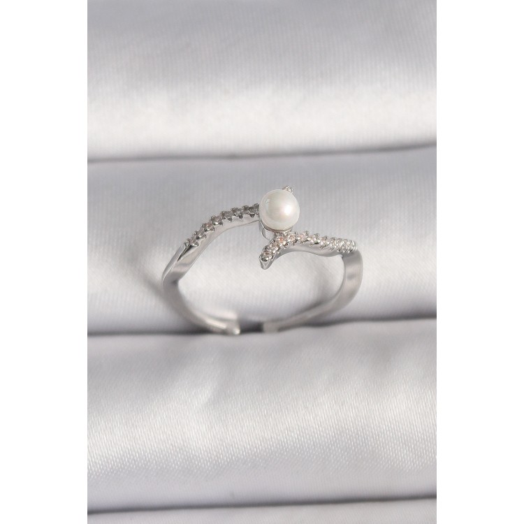 Pirinç Gümüş Renk Zirkon Taşlı Ayarlanabilir Yüzük - TJ-BYK3548 Pirinç Gümüş Renk Zirkon Taşlı Ayarlanabilir Yüzük - TJ-BYK3548