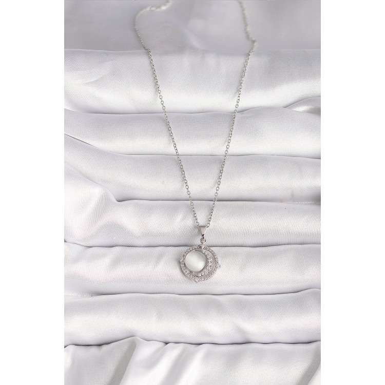 316L Çelik Gümüş Renk Zirkon Taşlı Beyaz Sedefli Hilal Model Kadın Kolye - TJ-BKO9702