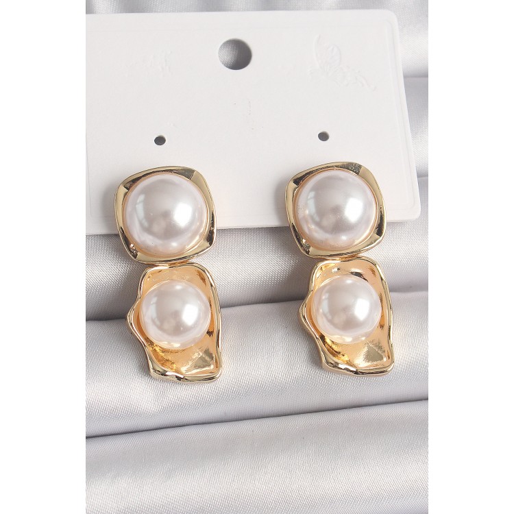 Pirinç Gold Renk İnci Kare Model Kadın Küpe - TJ-BKP10071