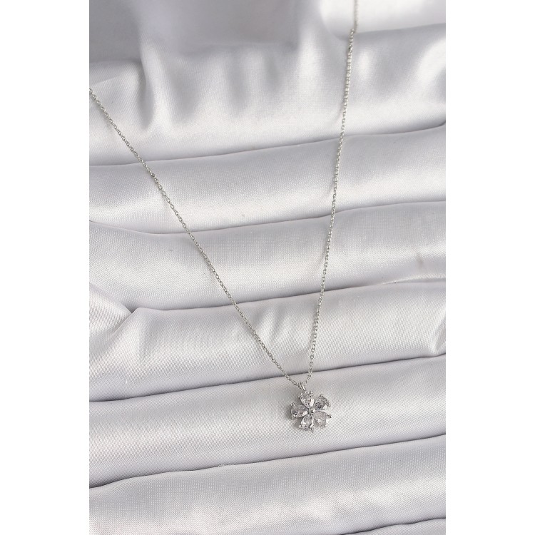 Pirinç Gümüş Renk Zirkon Taşlı Çiçek Model Kadın Kolye - TJ-BKO9833