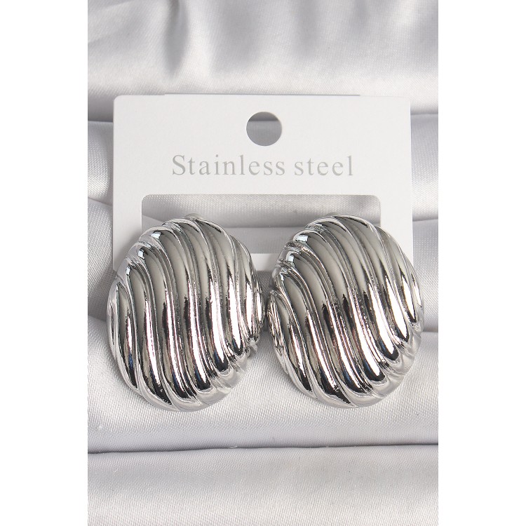 Pirinç Gümüş Renk İşlemeli Oval Model Kadın Küpe - TJ-BKP10150 Pirinç Gümüş Renk İşlemeli Oval Model Kadın Küpe - TJ-BKP10150