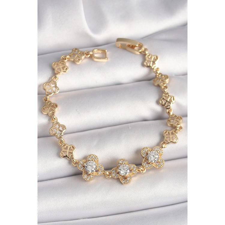 Pirinç Gold Renk Zirkon Taşlı Yonca Model Kadın Bileklik - TJ-BB6812 Pirinç Gold Renk Zirkon Taşlı Yonca Model Kadın Bileklik - TJ-BB6812